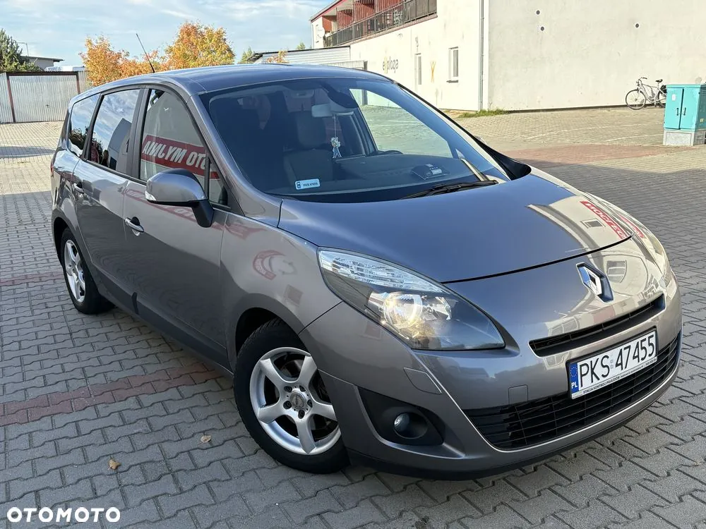 Renault Grand Scenic 2010 photo 2