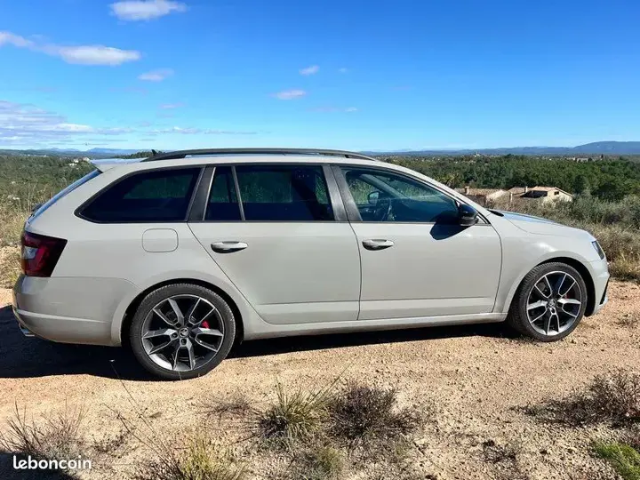 Skoda Octavia 2018 photo 3