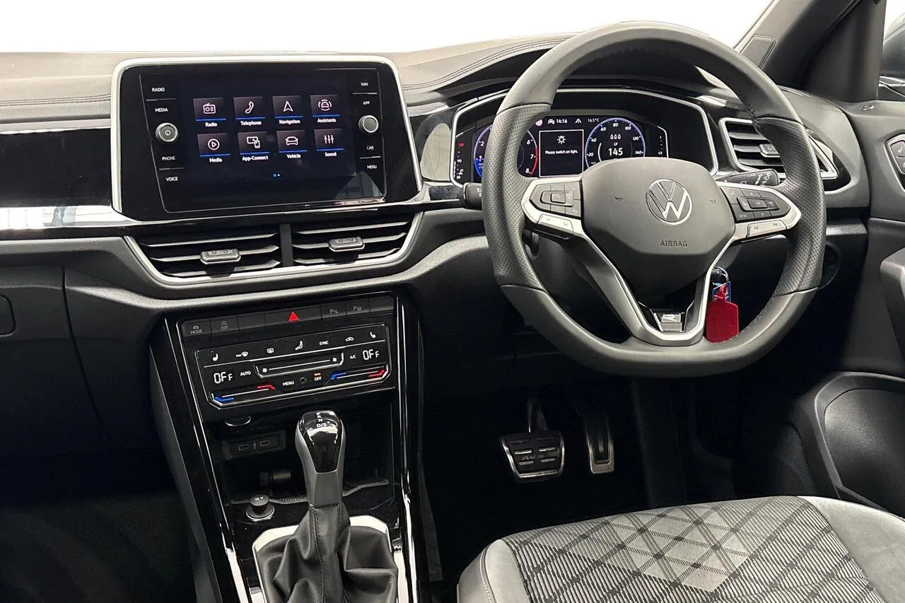 Volkswagen T-Roc 2025 photo 2