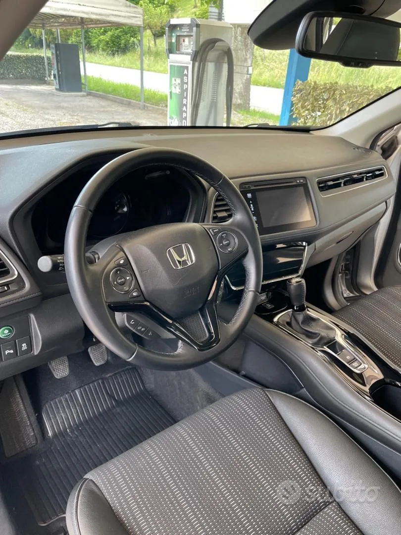 Honda Hr-V 2017 photo 4