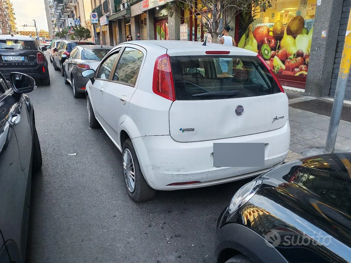 Fiat Grande Punto 2009 photo 2