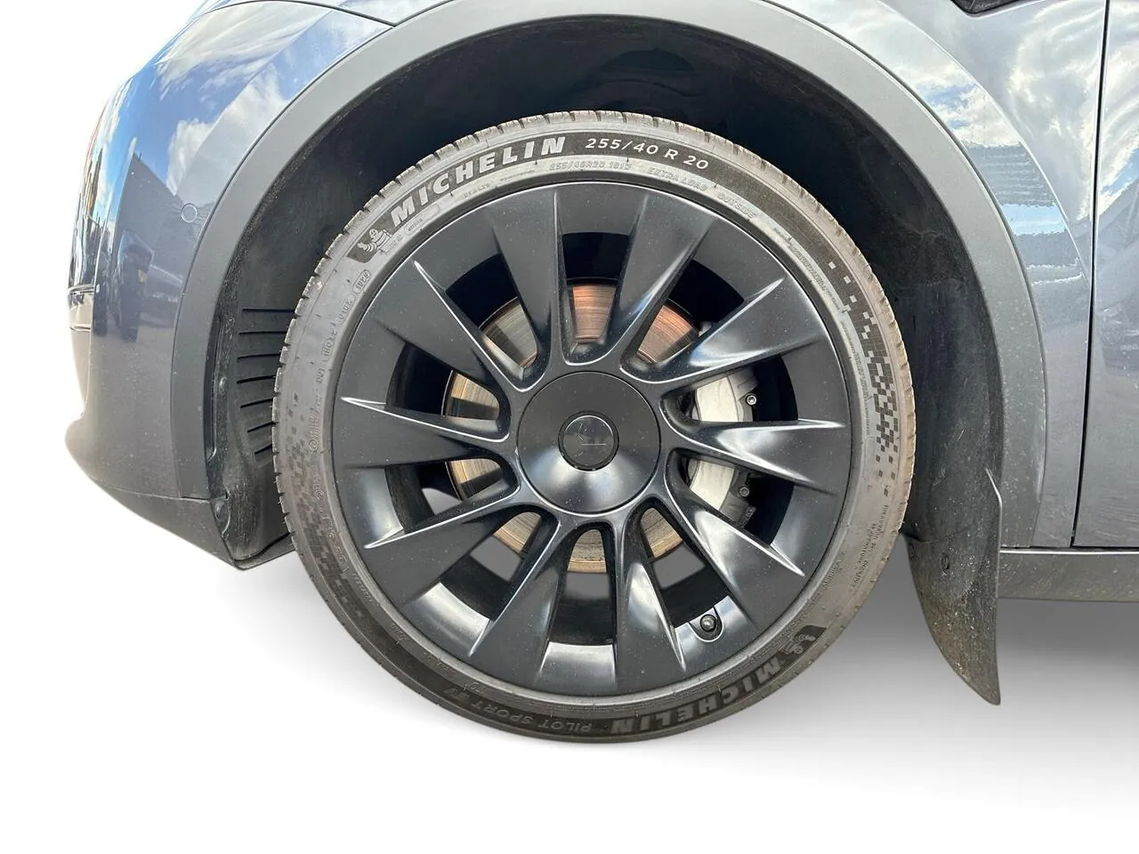 Tesla Model Y 2022 photo 4