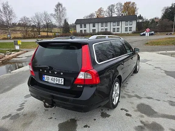 Volvo V70 2008 photo 4