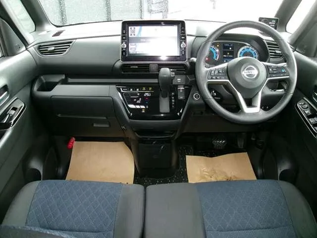 Nissan Luks 660 Highway Star G Turbo Pro Pilot Edition 2020 photo 3