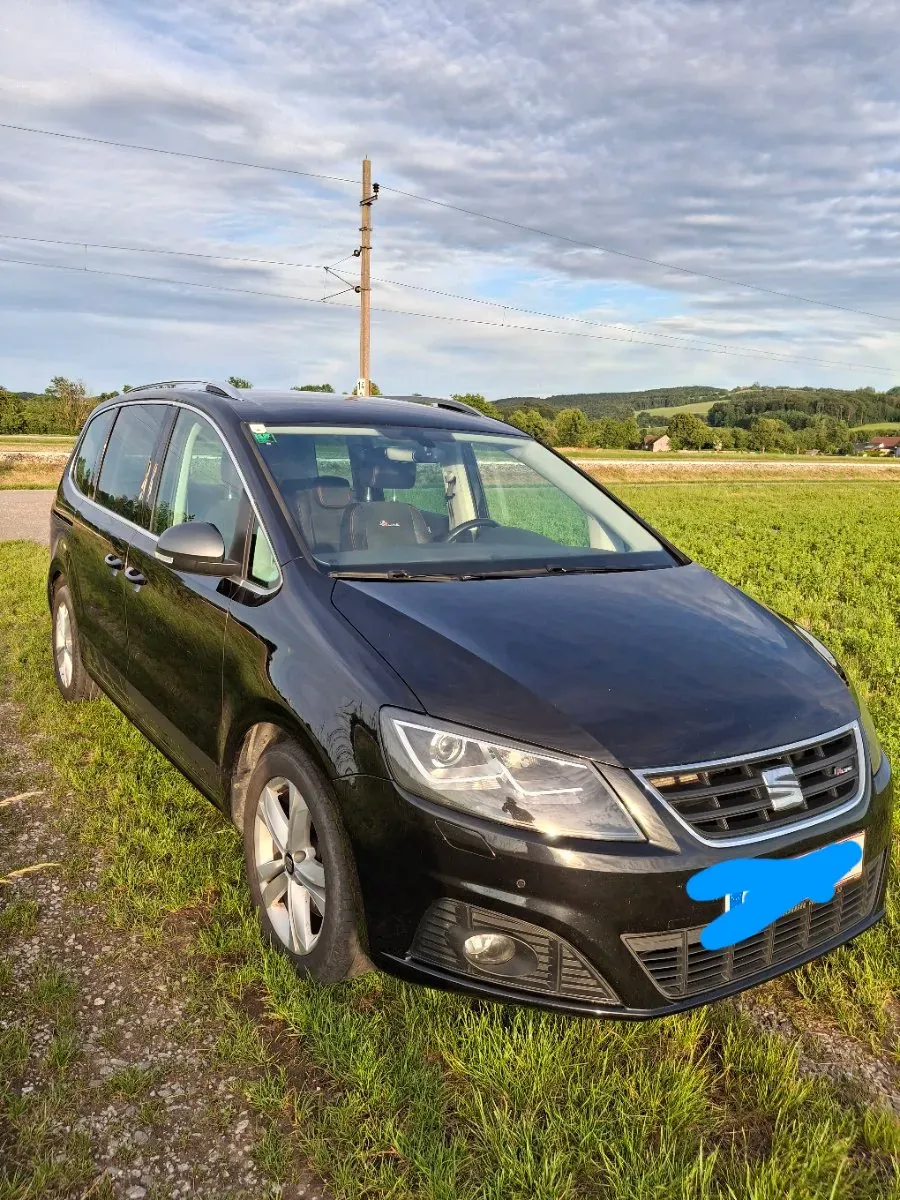 Seat Alhambra 2017 photo 2