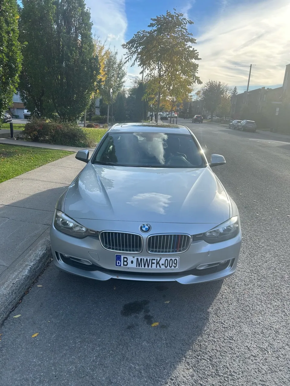 BMW 320I