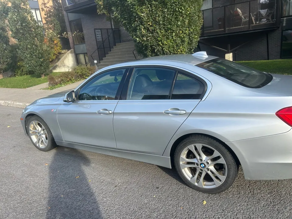 BMW 320I 2014 photo 4