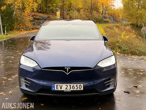 Tesla Model X 2018 photo 3