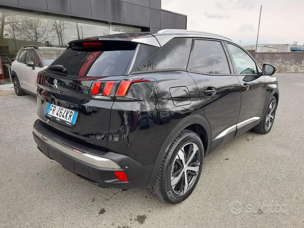 Peugeot 3008 2018 photo 3