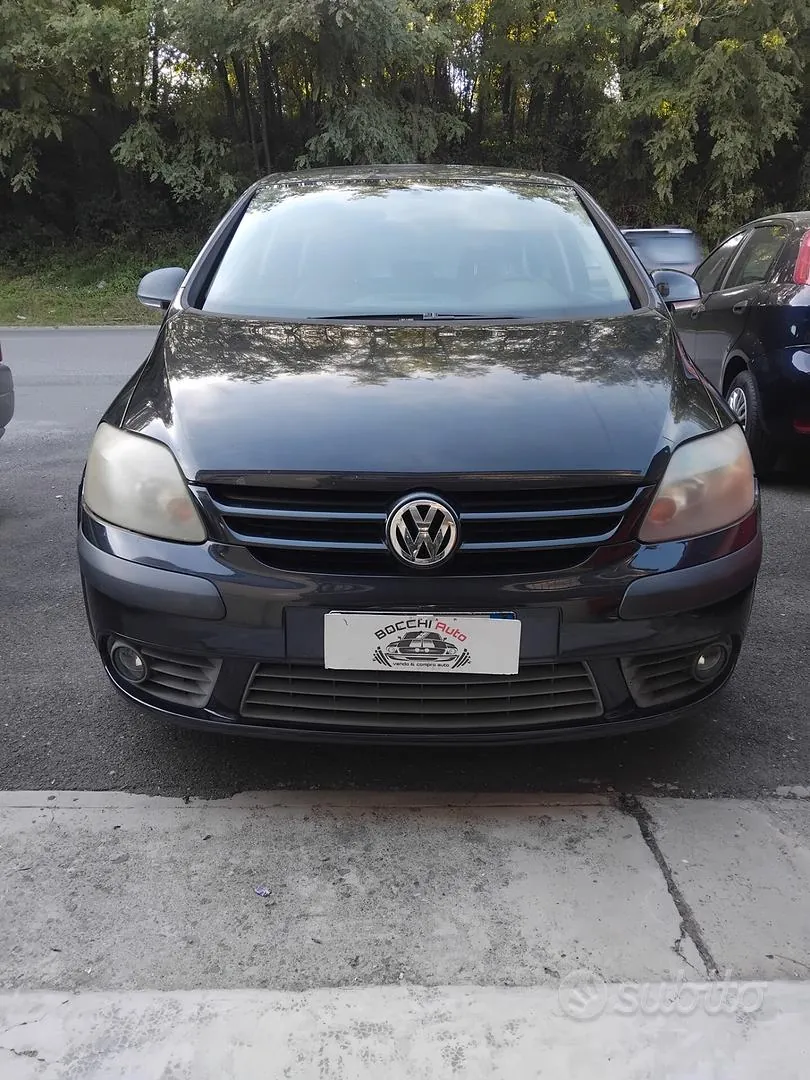 Volkswagen Golf 2005 photo 2