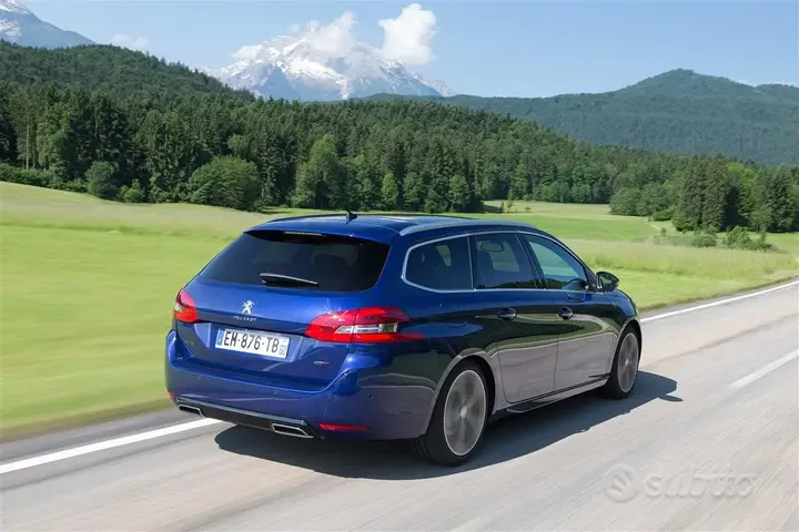 Peugeot 308 2018 photo 2