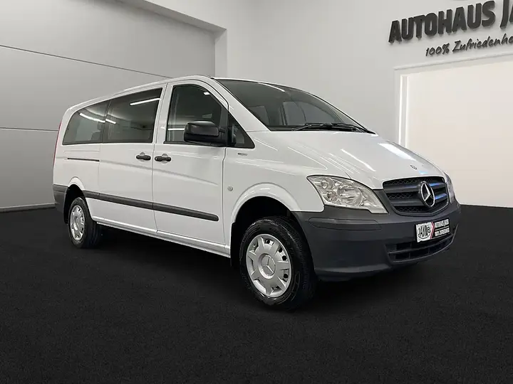 Mercedes-Benz Vito 2012 photo 2