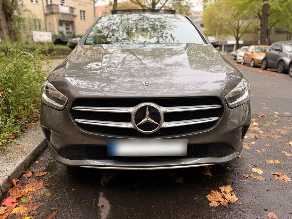 Mercedes-Benz B