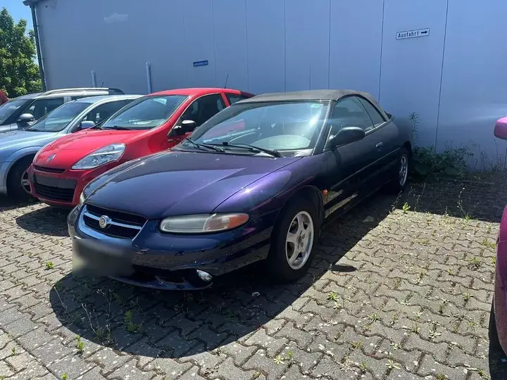 Chrysler Stratus