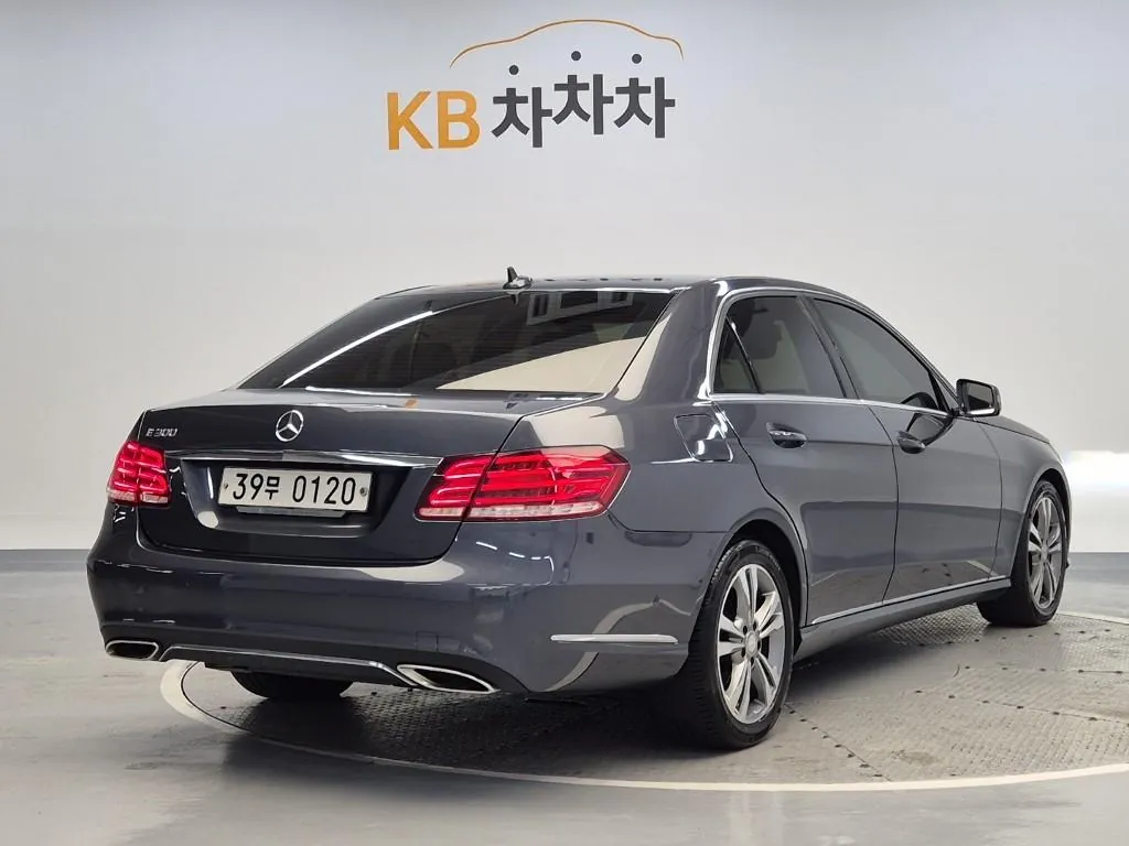 Mercedes-Benz E-Class 2016 photo 3