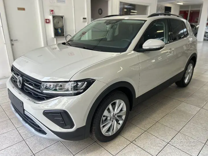 Volkswagen T-Cross 2026 photo 2