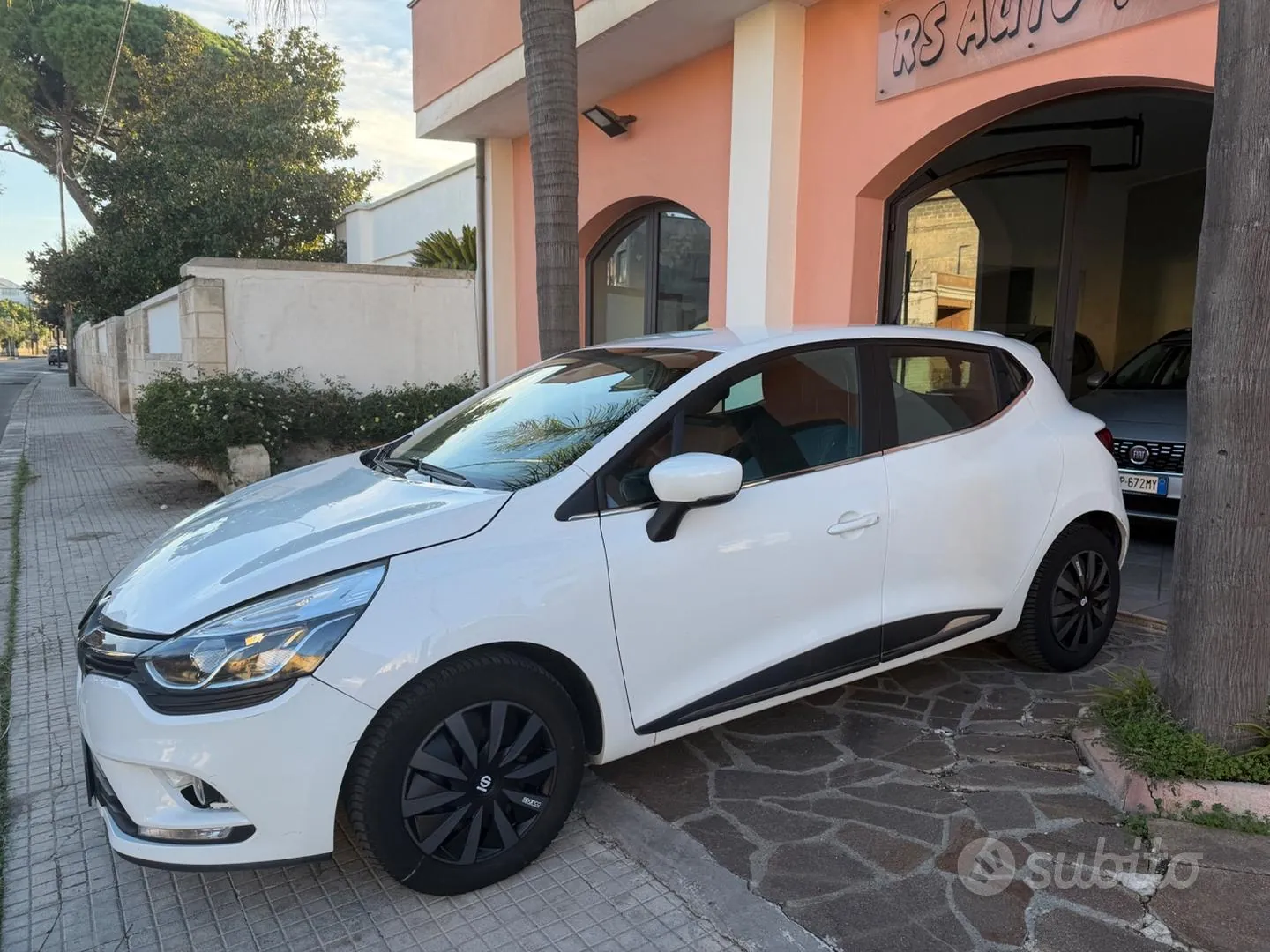 Renault Clio 2018 photo 3