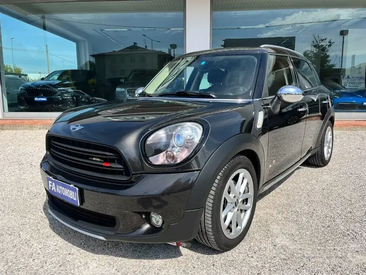 Mini Countryman 2016 photo 2