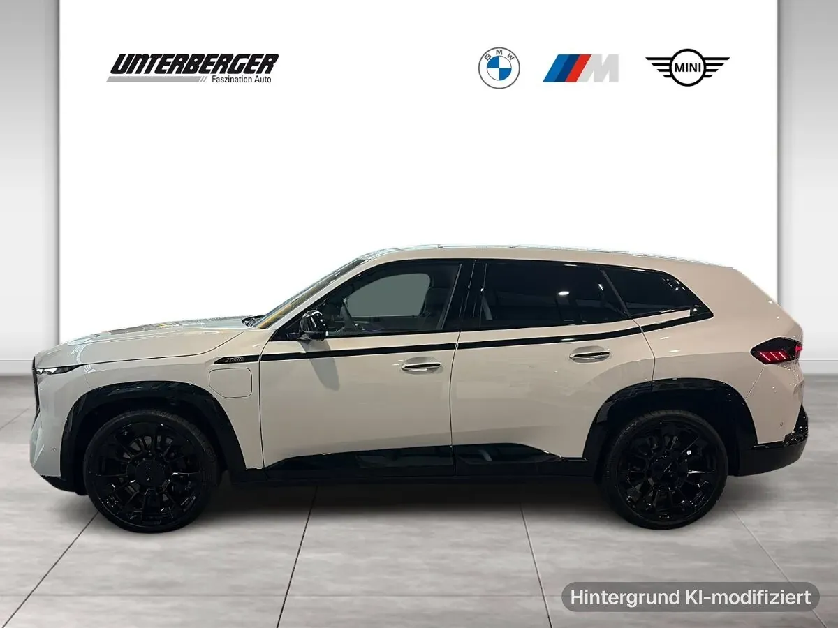 BMW Xm photo 3