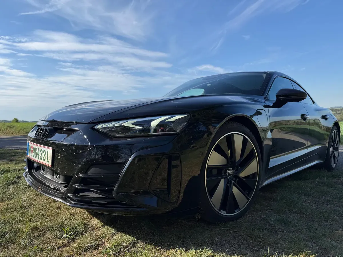Audi E-Tron Gt 2022 photo 3