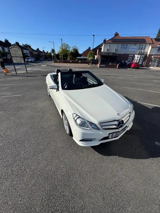 Mercedes-Benz E-Class 2012 photo 3