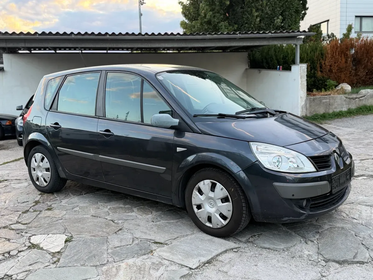 Renault Scenic 2007 photo 2