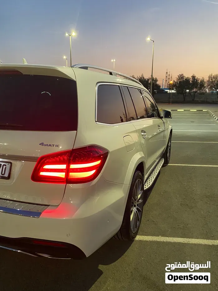 Mercedes-Benz Gls-Class 2017 photo 3