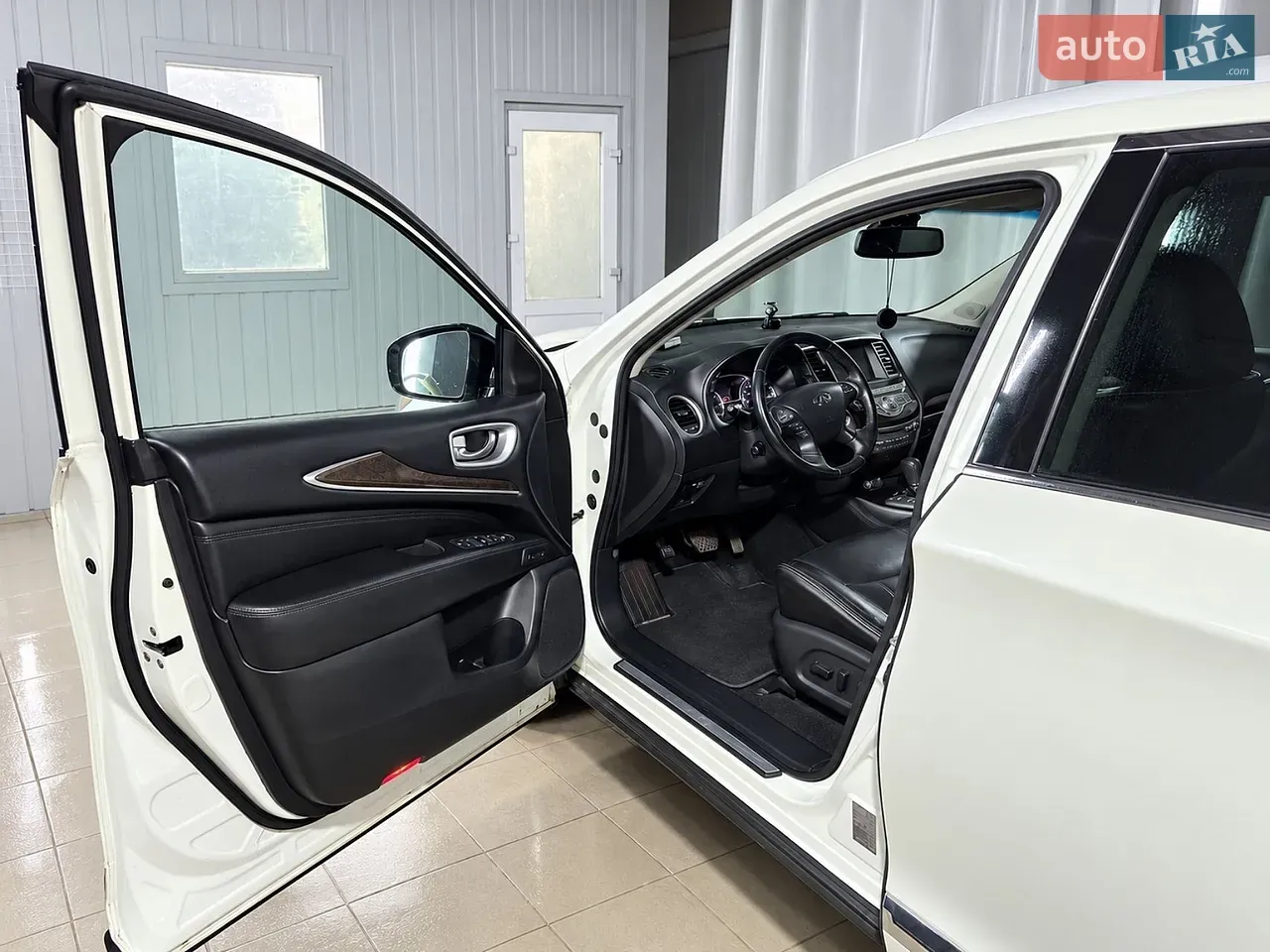 Infiniti Qx60 2015 photo 4