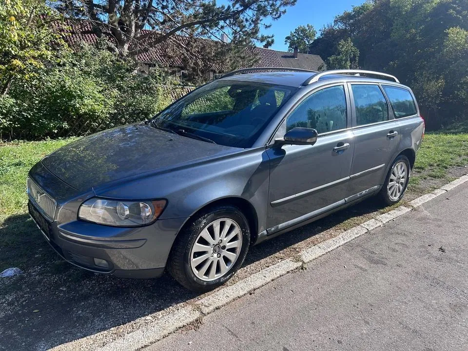 Volvo V50