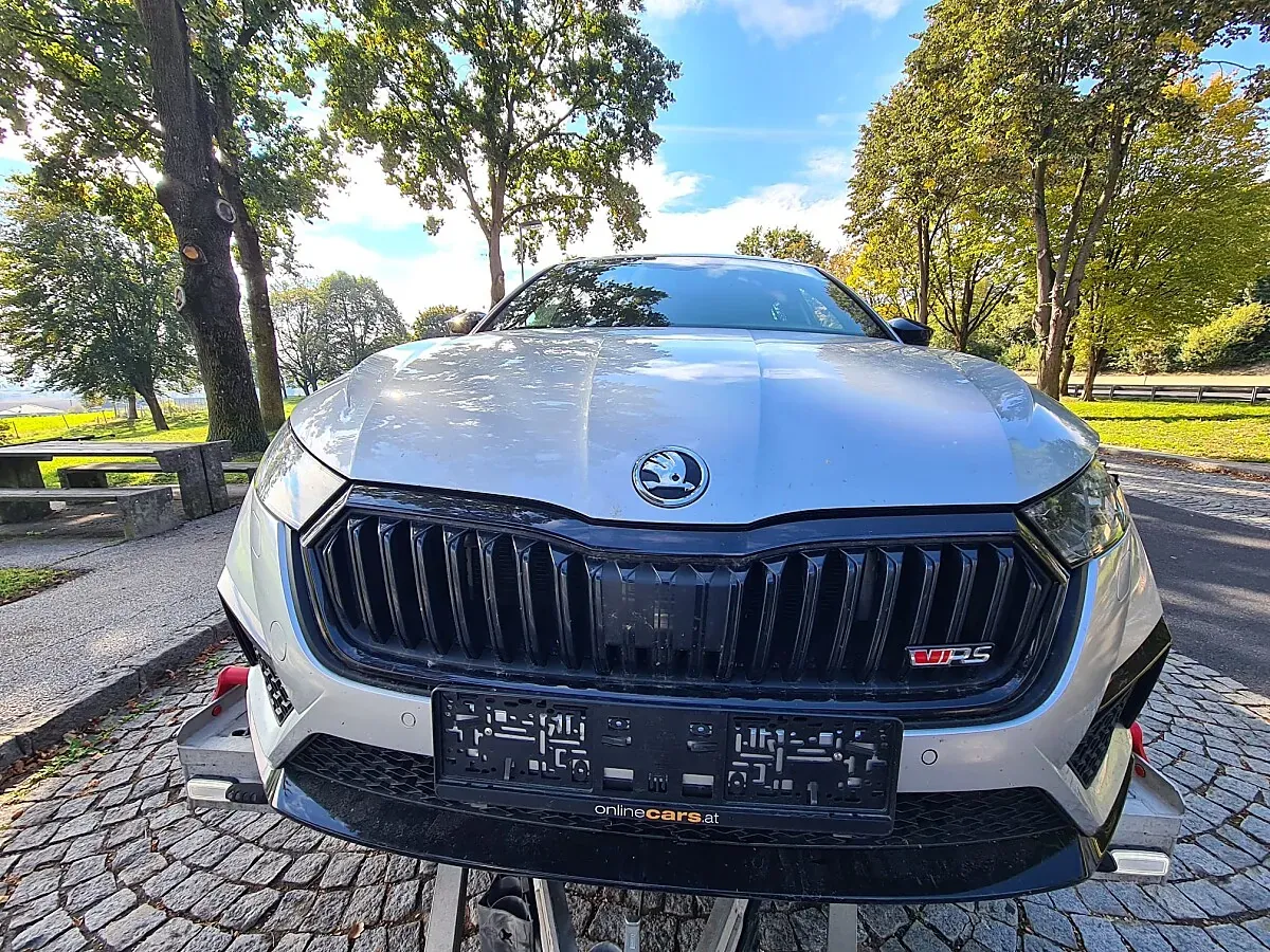 Skoda Octavia 2021 photo 2