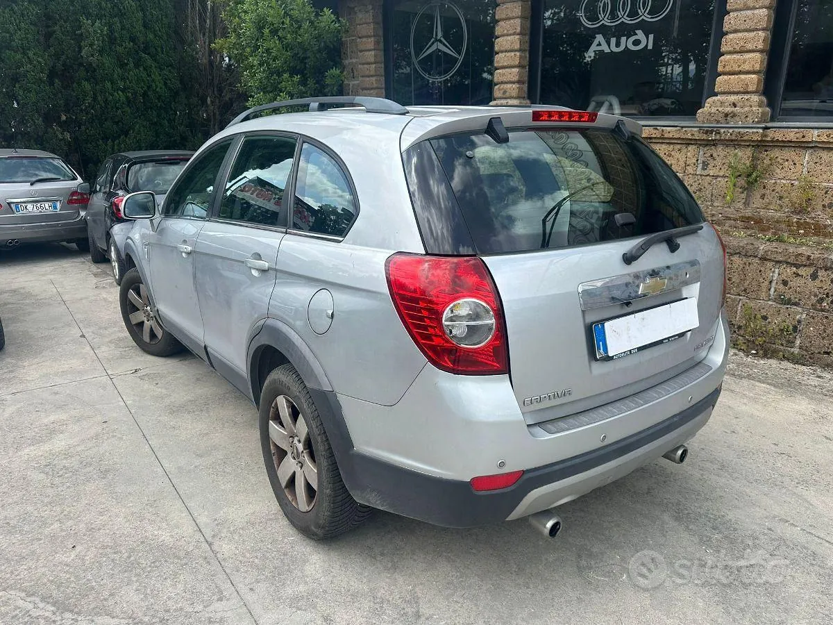 Chevrolet Captiva 2008 photo 4