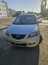 Mazda Demio 2002 photo 5