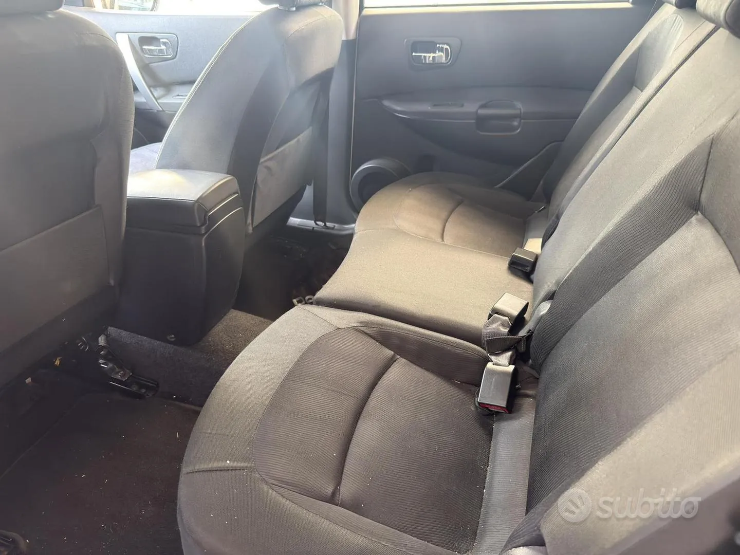 Nissan Qashqai 2010 photo 5