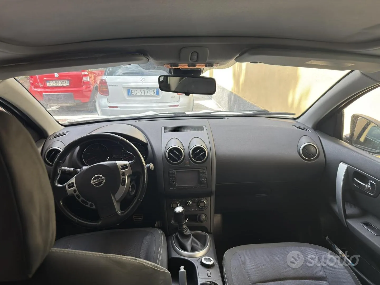 Nissan Qashqai 2010 photo 4