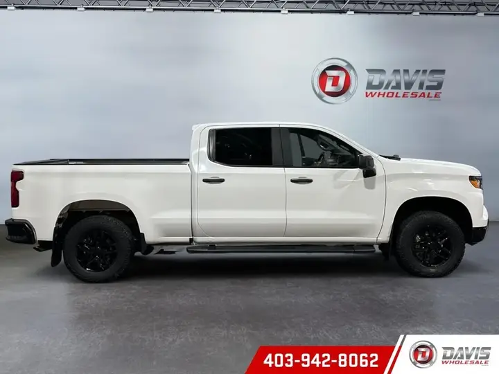 Chevrolet Silverado 1500 2023 photo 4