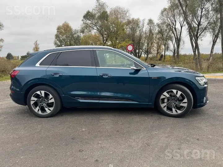 Audi E-Tron 2022 photo 4