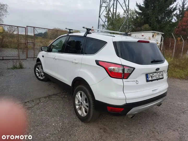 Ford Escape 2019 photo 3