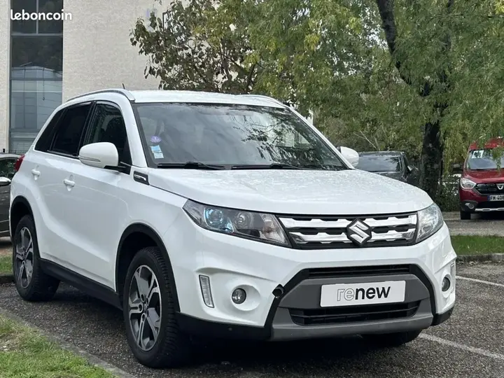 Suzuki Vitara 2017 photo 2