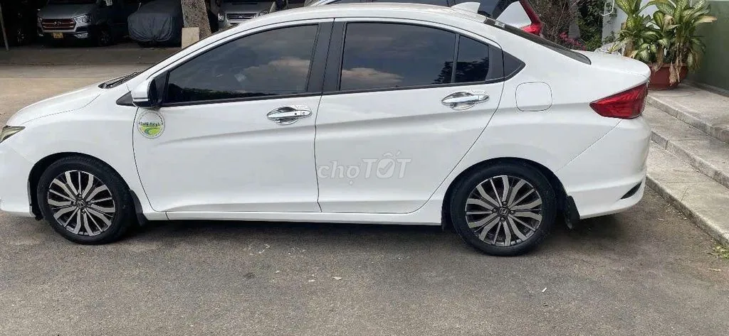 Honda City 2018 photo 4