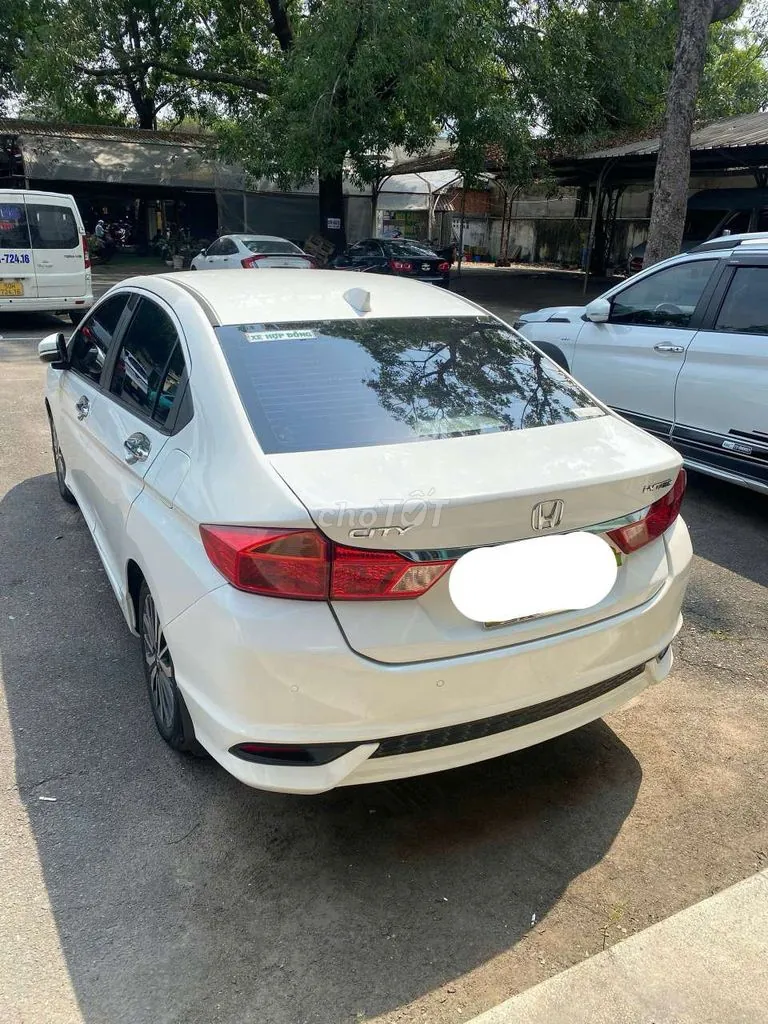 Honda City 2018 photo 5