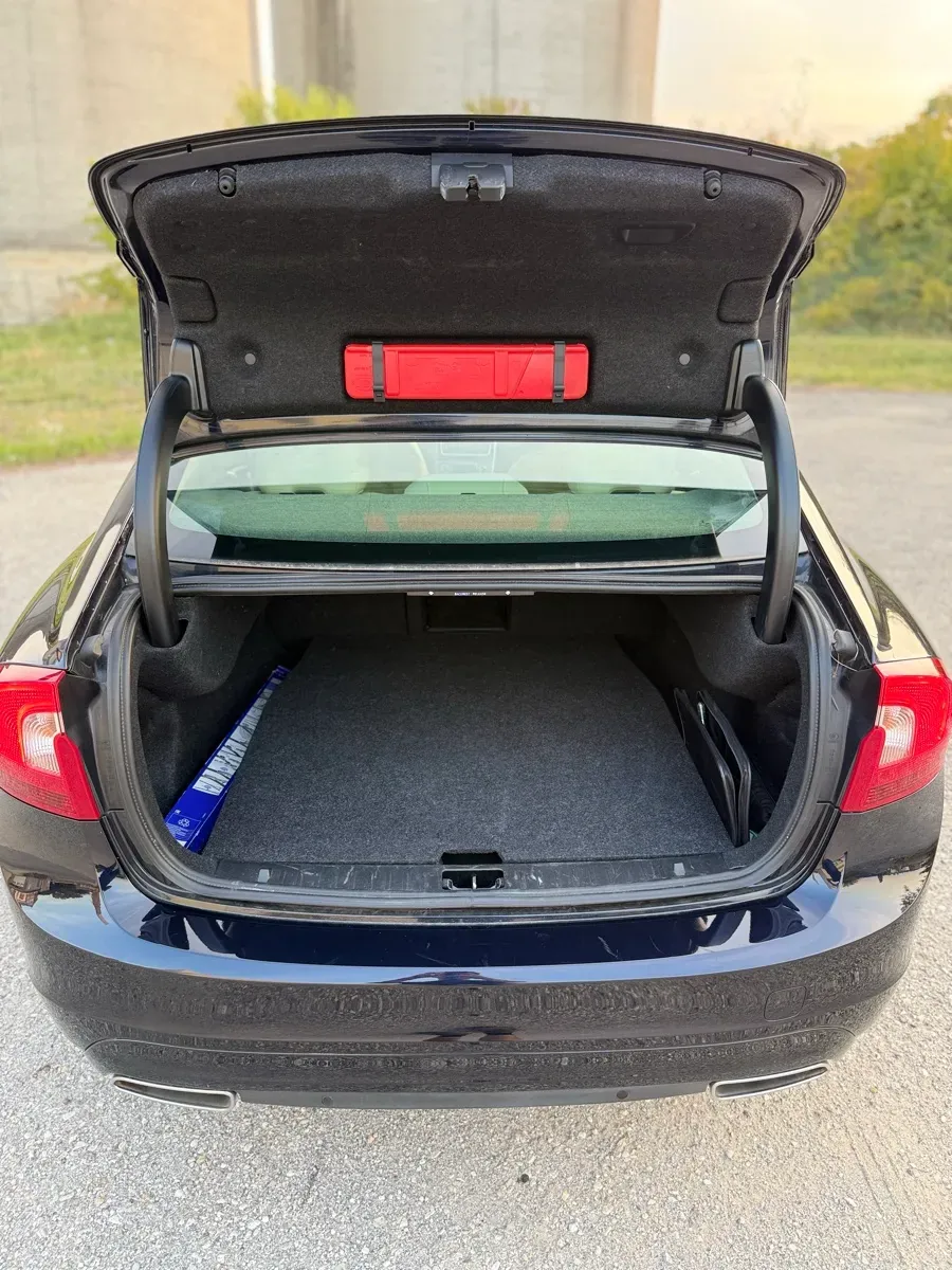Volvo S60 2015 photo 3