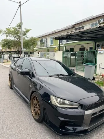 Mitsubishi Lancer