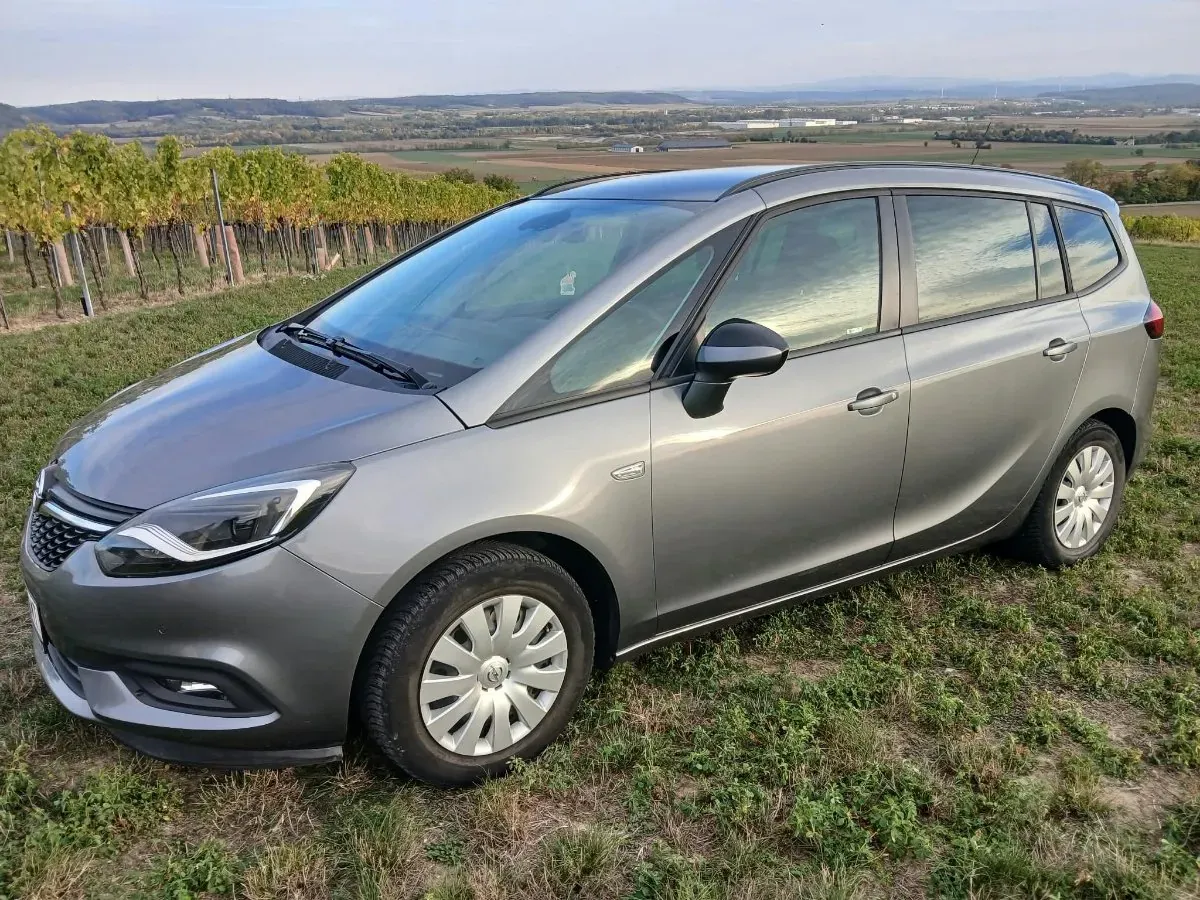 Opel Zafira Tourer