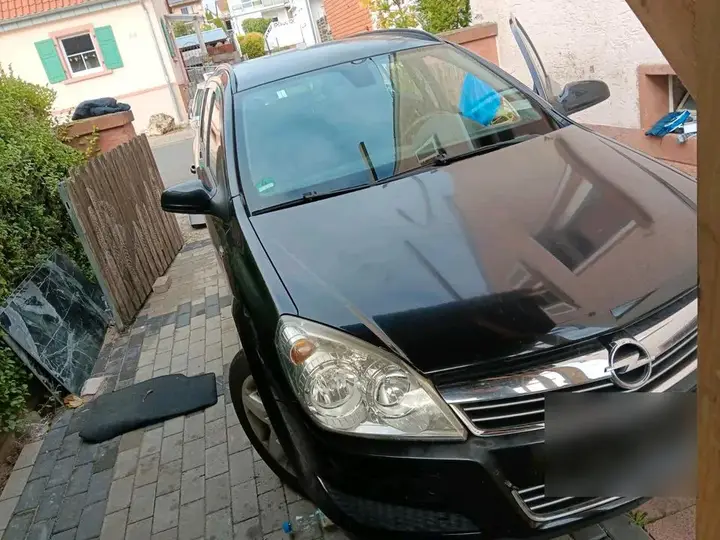 Opel Astra H