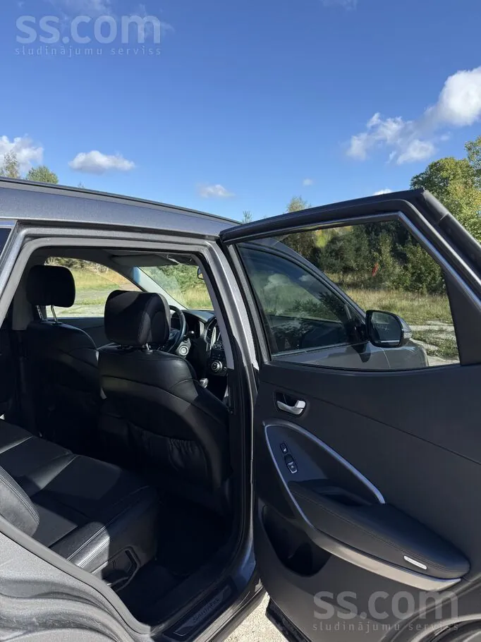 Hyundai Santa Fe 2015 photo 5