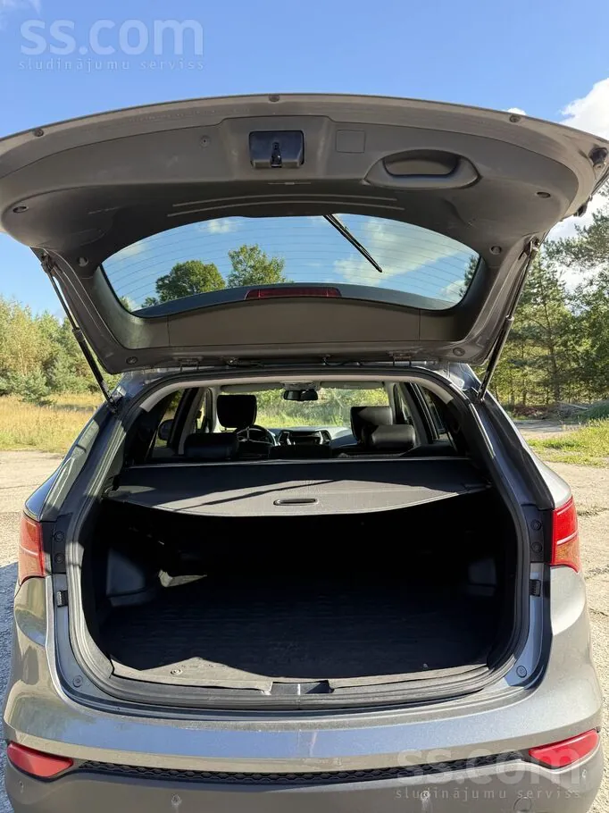 Hyundai Santa Fe 2015 photo 3