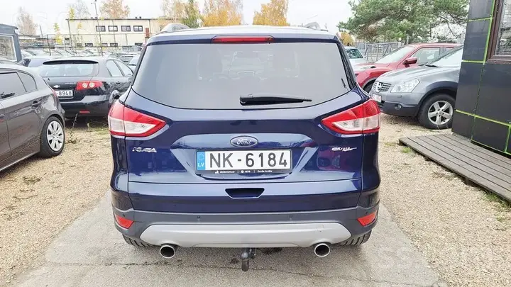 Ford Kuga 2013 photo 4