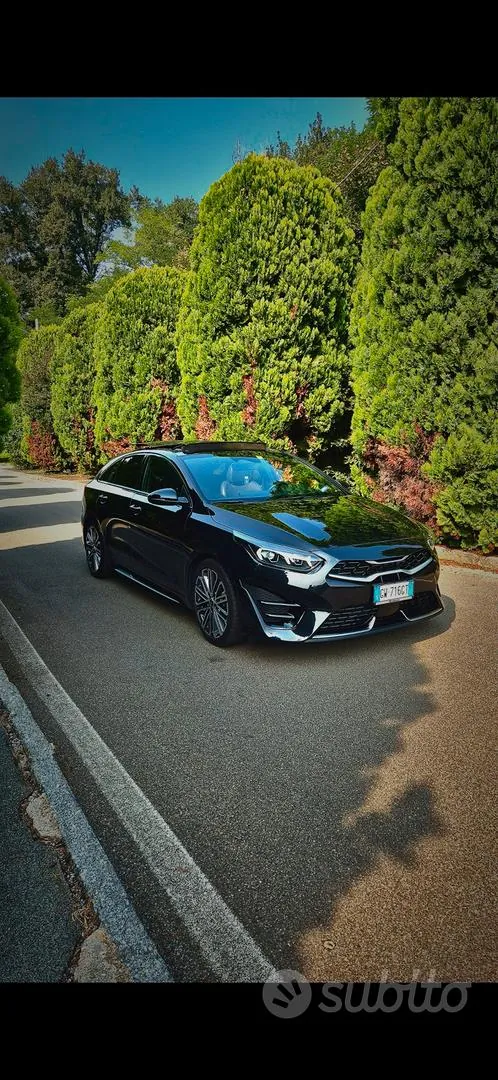 Kia Proceed