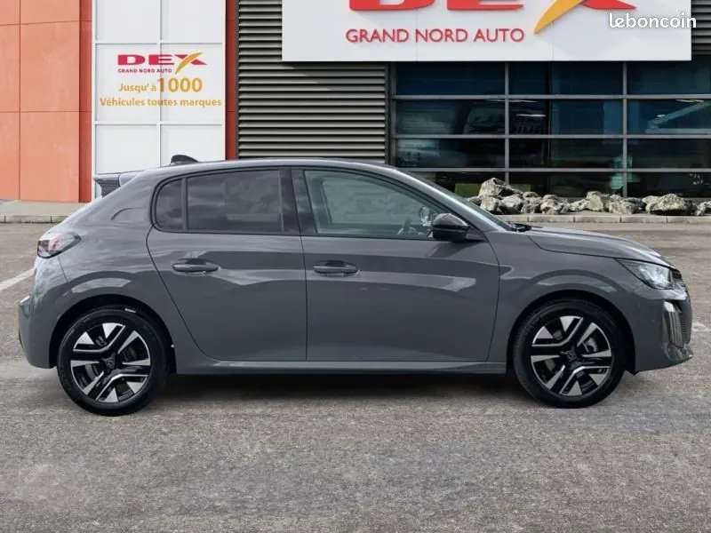 Peugeot 208 2026 photo 3
