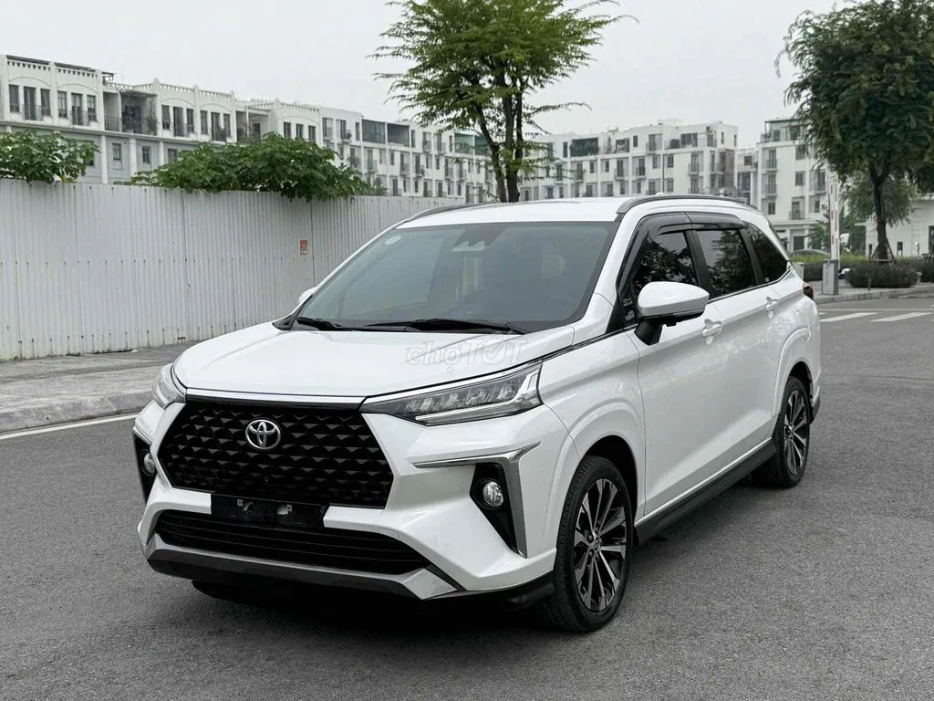 Toyota Veloz 2023 photo 3